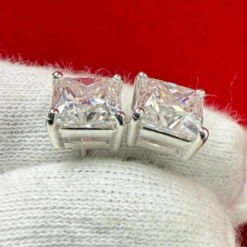 0.5/1 Carat Princess Moissanite S925 Silver Stud Earrings